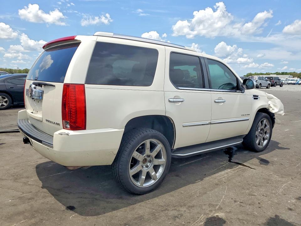 Продаж на аукціоні авто 2010 Cadillac Escalade, vin: 1GYUKBEF5AR279182, номер лоту: 51685716