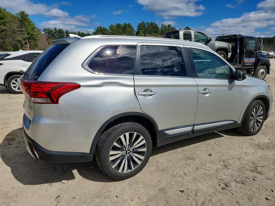 Продаж на аукціоні авто 2020 Mitsubishi Outlander, vin: JA4AZ3A34LZ035381, номер лоту: 48860266