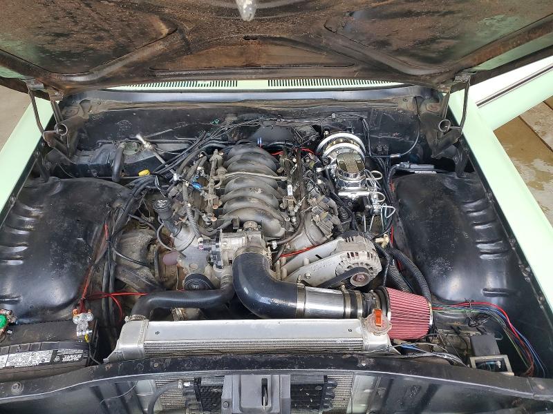 51161836 :رقم المزاد ، 115118125939 vin ، 1961 Chevrolet Uk مزاد بيع