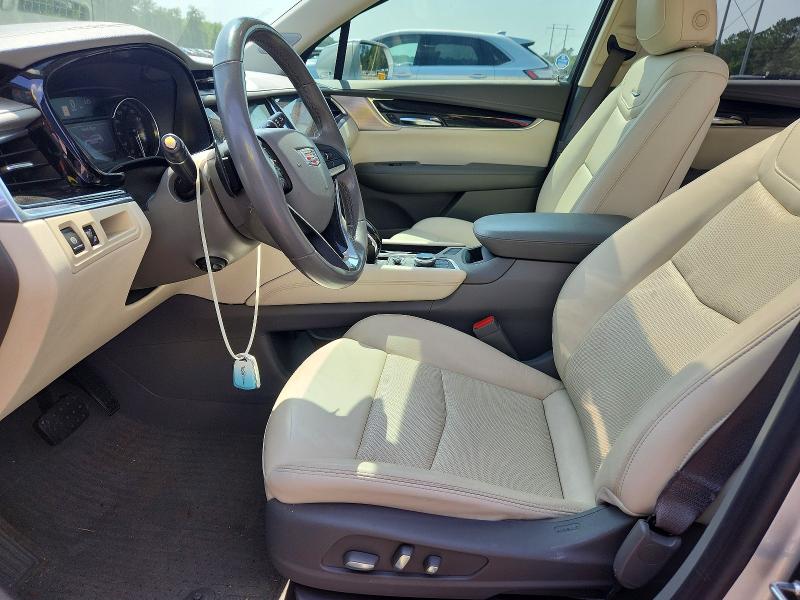 51263346 :رقم المزاد ، 1GYKPCRS1LZ115310 vin ، 2020 Cadillac Xt6 مزاد بيع