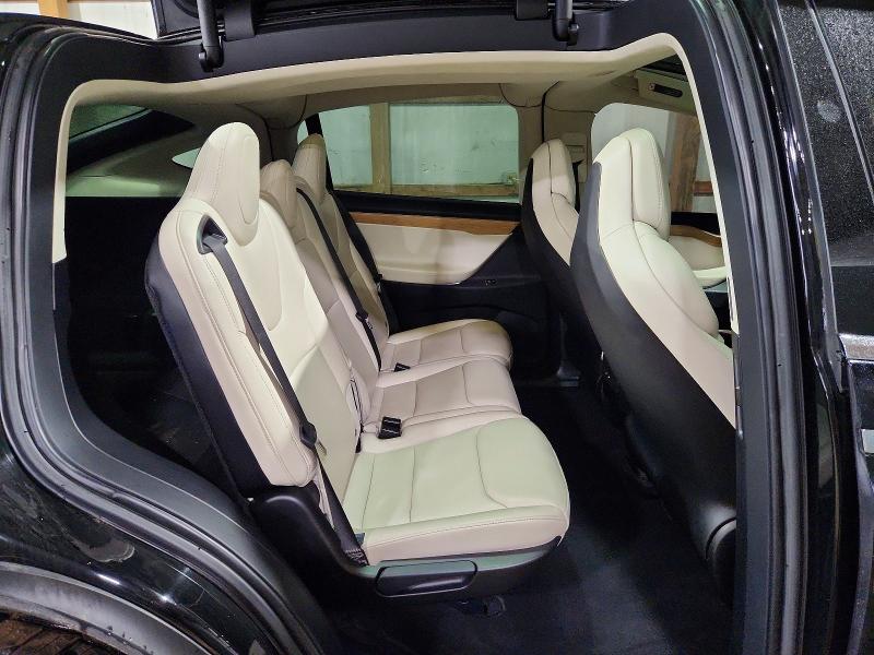 2018 Tesla Model X მანქანა იყიდება აუქციონზე, vin: 5YJXCDE2XJF115666, აუქციონის ნომერი: 51583216
