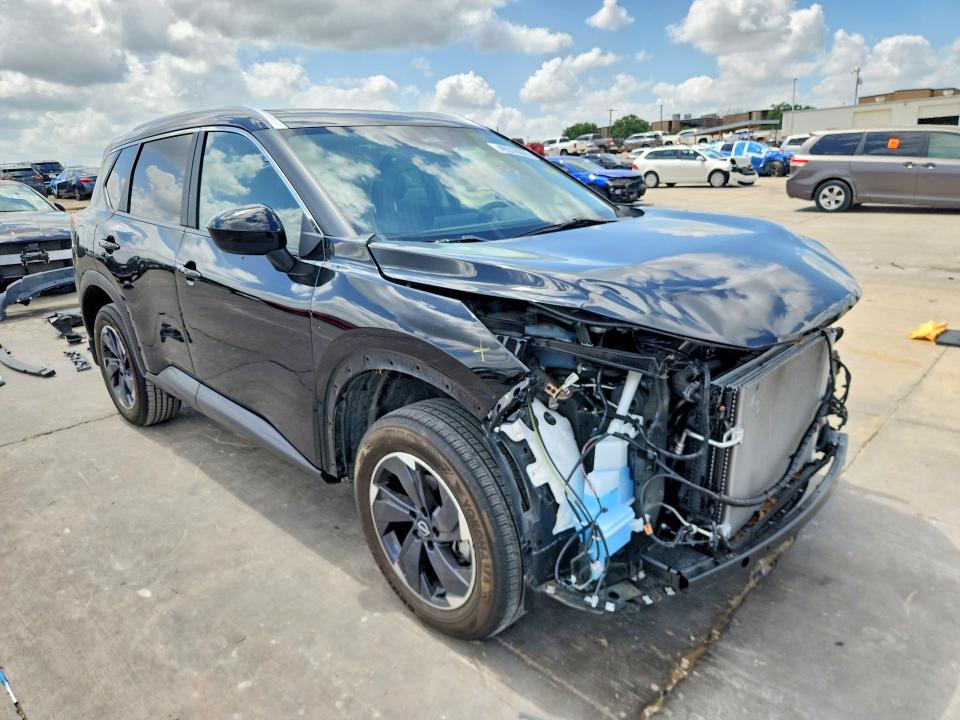 2024 Nissan Rogue მანქანა იყიდება აუქციონზე, vin: JN8BT3BA0RW359886, აუქციონის ნომერი: 49316026