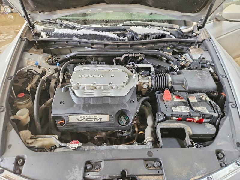 48826706 :رقم المزاد ، 1HGCS22898A802236 vin ، 2008 Honda Accord مزاد بيع