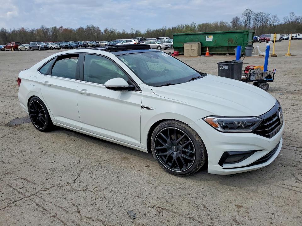 49663946 :رقم المزاد ، 3VWG57BU8KM008708 vin ، 2019 Volkswagen Jetta مزاد بيع