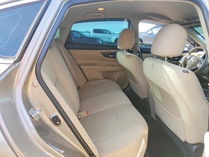 Продажа на аукционе авто 2015 Nissan Altima, vin: 1N4AL3AP2FN860329, номер лота: 49989886