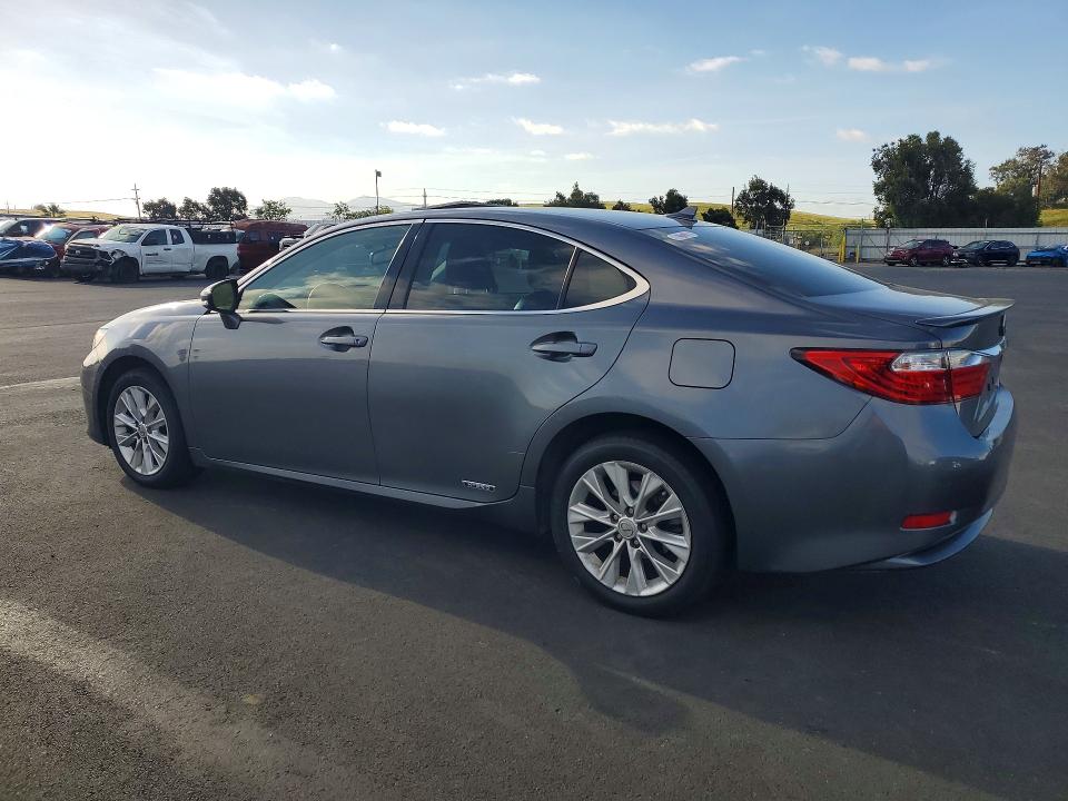 49102176 :رقم المزاد ، JTHBW1GG4E2061538 vin ، 2014 Lexus Es 300h مزاد بيع