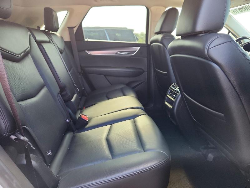 48063616 :رقم المزاد ، 1GYKNFRS4KZ242056 vin ، 2019 Cadillac Xt5 مزاد بيع