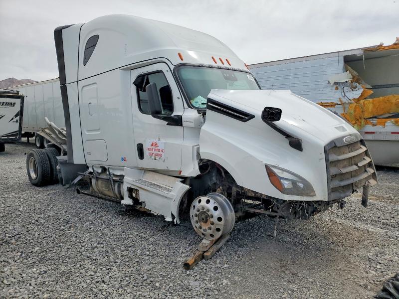 48749696 :رقم المزاد ، 3AKJHHDR1RSVA3755 vin ، 2024 Freightliner Cascadia 126 مزاد بيع