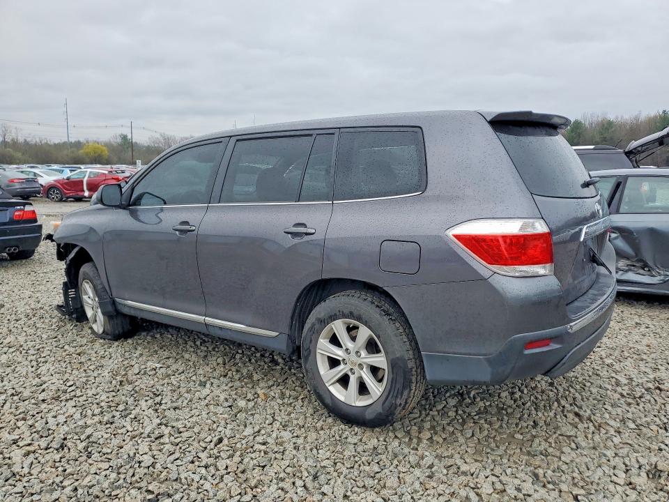 50276756 :رقم المزاد ، 5TDZK3EH1BS044476 vin ، 2011 Toyota Highlander مزاد بيع