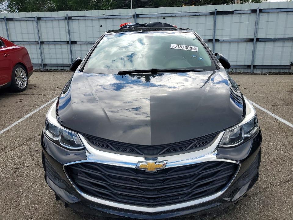 Продажа на аукционе авто 2019 Chevrolet Cruze, vin: 1G1BC5SM4K7150189, номер лота: 51573086