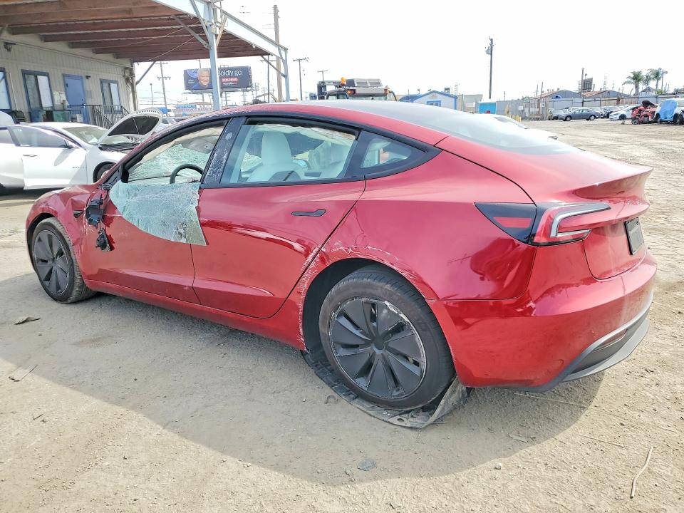 50105746 :رقم المزاد ، 5YJ3E1EA2SF922294 vin ، 2025 Tesla Model 3 مزاد بيع