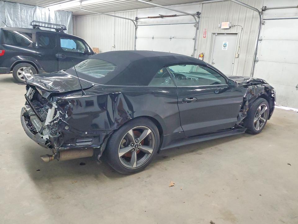 49087796 :رقم المزاد ، 1FATP8EM9H5291492 vin ، 2017 Ford Mustang مزاد بيع