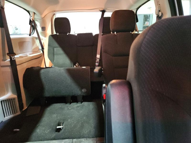 2015 Dodge Grand Caravan მანქანა იყიდება აუქციონზე, vin: 2C4RDGBG2FR587203, აუქციონის ნომერი: 48592016