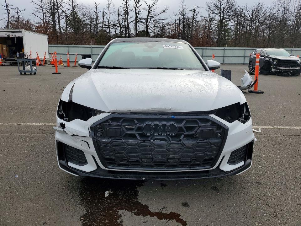 Продажа на аукционе авто 2024 Audi A6, vin: WAUM2BF24RN003304, номер лота: 49126726