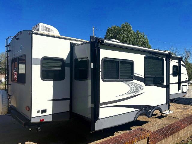 2018 Highland Ridge Open Range Ultra Lite მანქანა იყიდება აუქციონზე, vin: 58TBH0BR1J3UJ3103, აუქციონის ნომერი: 49035256