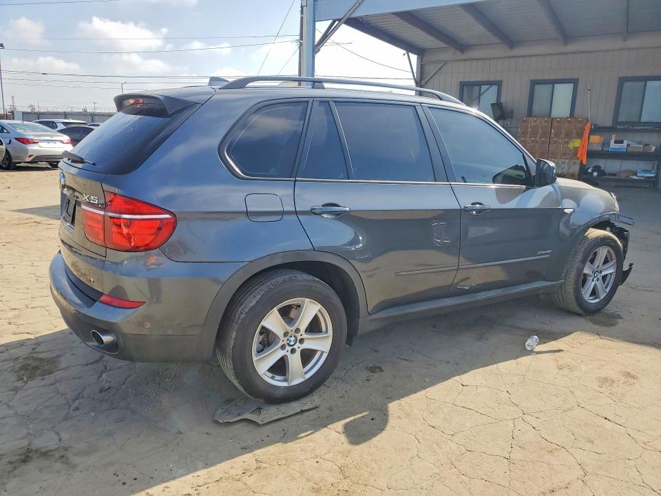 Продажа на аукционе авто 2013 Bmw X5, vin: 5UXZV4C53D0B13469, номер лота: 49094116