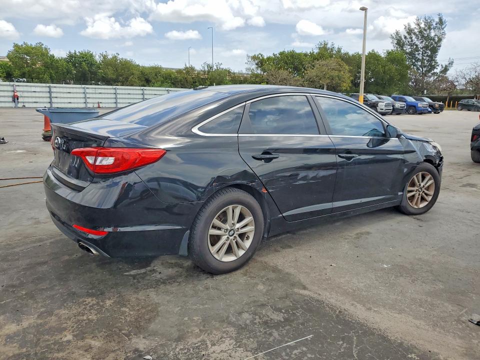 Продажа на аукционе авто 2015 Hyundai Sonata, vin: 5NPE24AF1FH185598, номер лота: 49787316