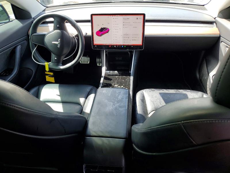 48292086 :رقم المزاد ، 5YJ3E1EA8JF051531 vin ، 2018 Tesla Model 3 مزاد بيع