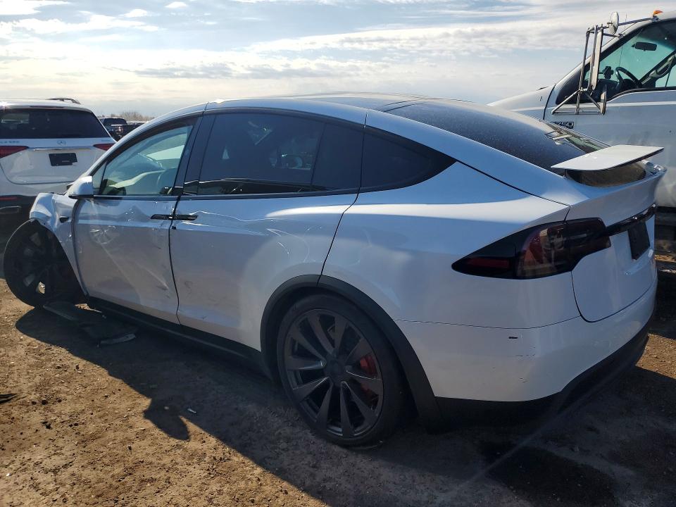 2025 Tesla Model X მანქანა იყიდება აუქციონზე, vin: 7SAXCBE63SF465376, აუქციონის ნომერი: 49022256