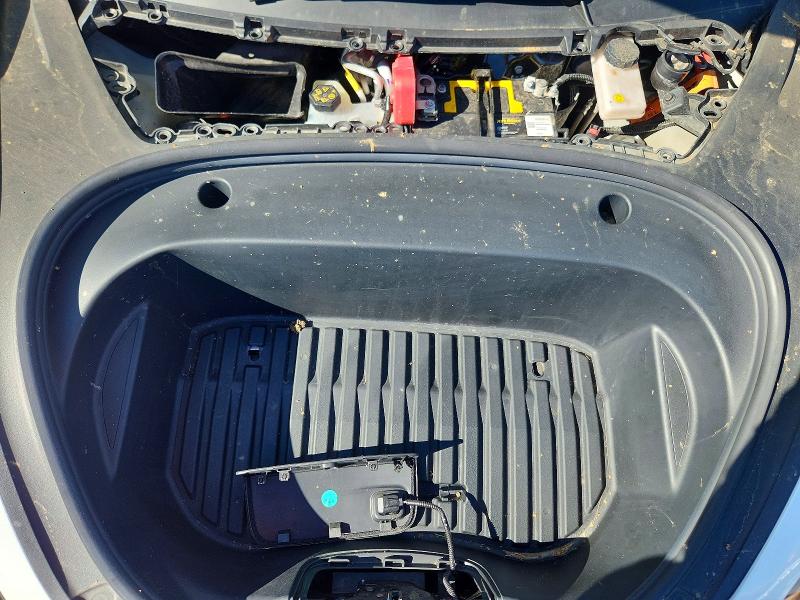 48740876 :رقم المزاد ، 5YJ3E1EA3MF062019 vin ، 2021 Tesla Model 3 مزاد بيع