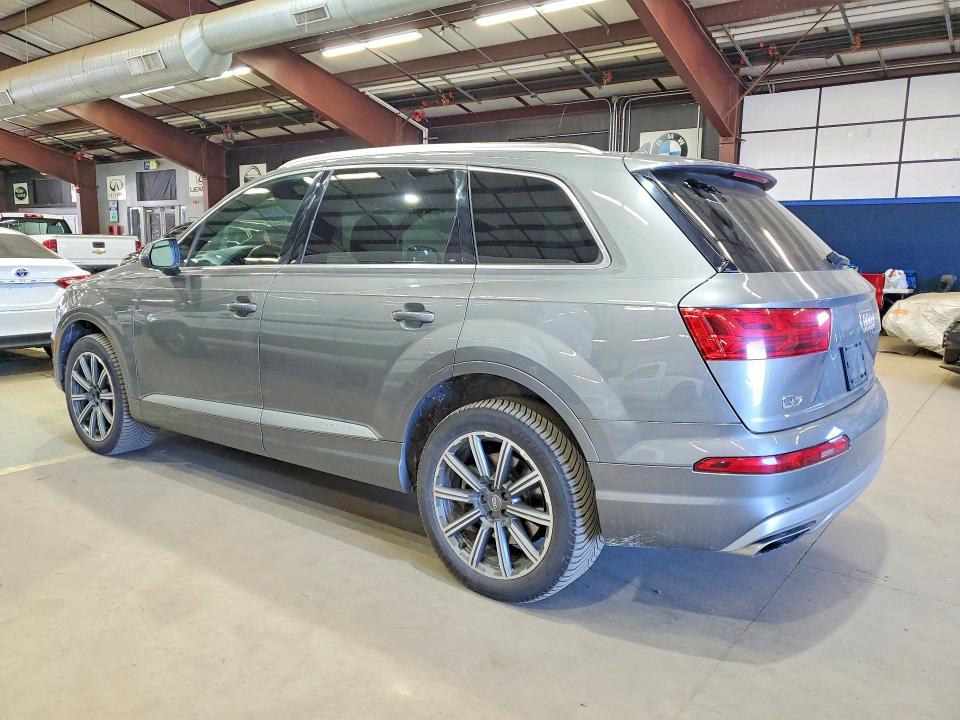 2017 Audi Q7 მანქანა იყიდება აუქციონზე, vin: WA1LAAF77HD016845, აუქციონის ნომერი: 51417546