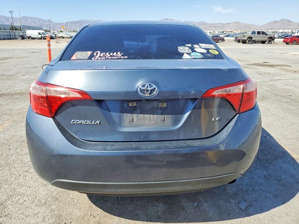 Продаж на аукціоні авто 2017 Toyota Corolla, vin: 5YFBURHE3HP670371, номер лоту: 50954366