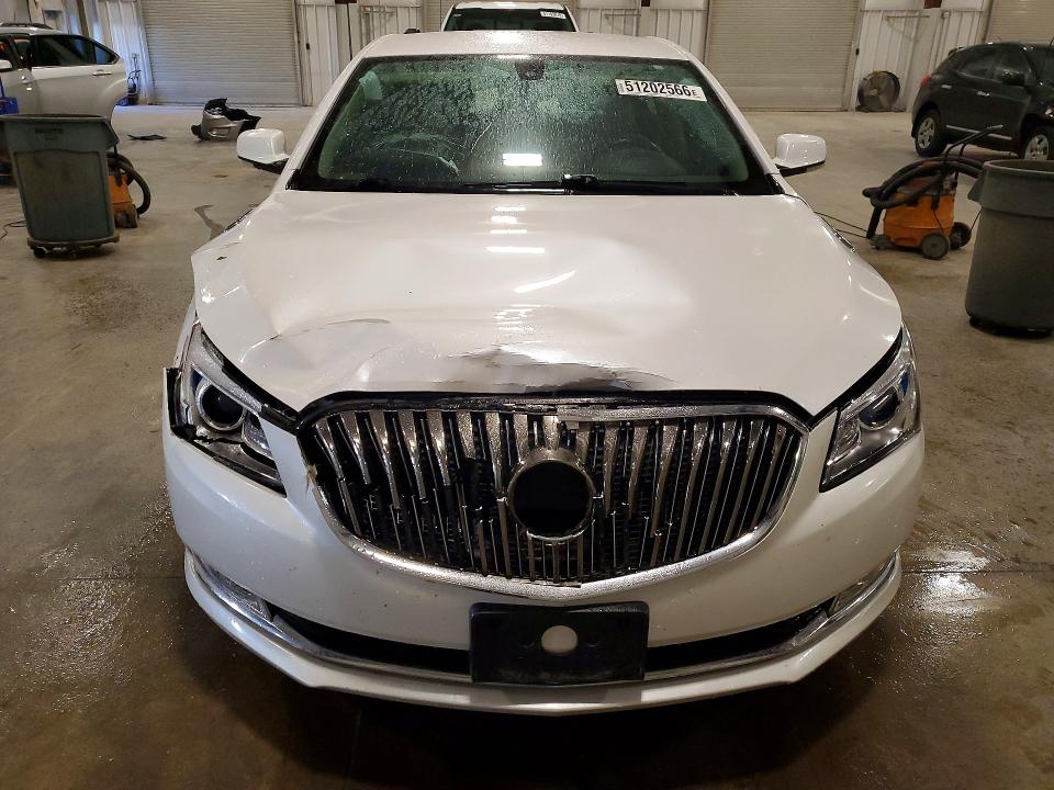 51202566 :رقم المزاد ، 1G4GB5G31FF301805 vin ، 2015 Buick Lacrosse مزاد بيع