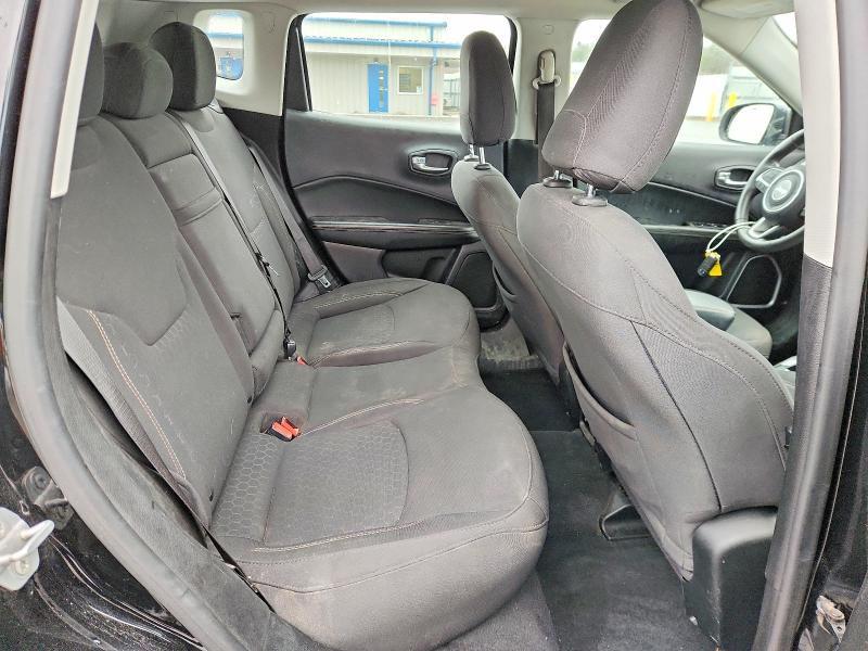 48060356 :رقم المزاد ، 3C4NJCAB1KT763025 vin ، 2019 Jeep Compass مزاد بيع