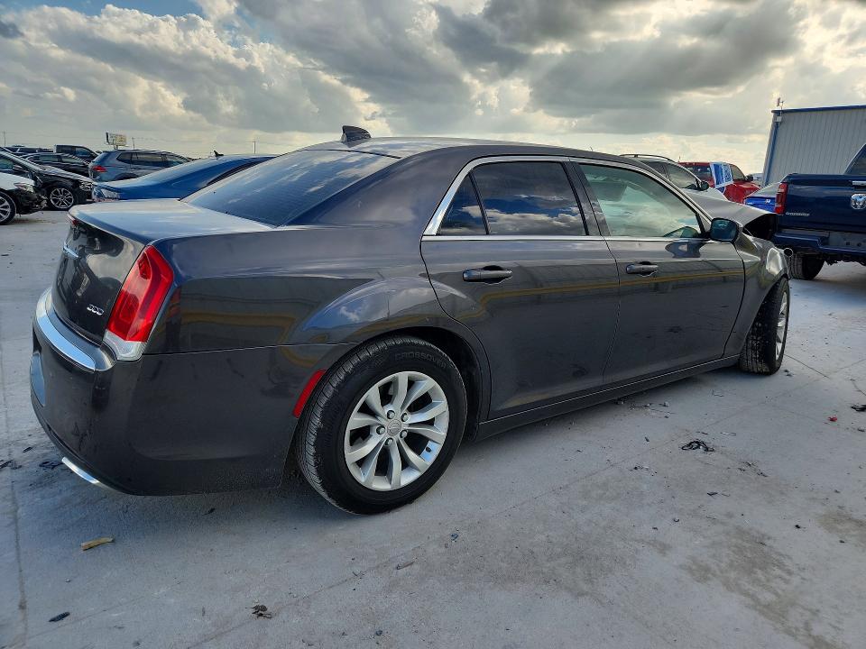 Продаж на аукціоні авто 2015 Chrysler 300, vin: 2C3CCAAG0FH749279, номер лоту: 49632976