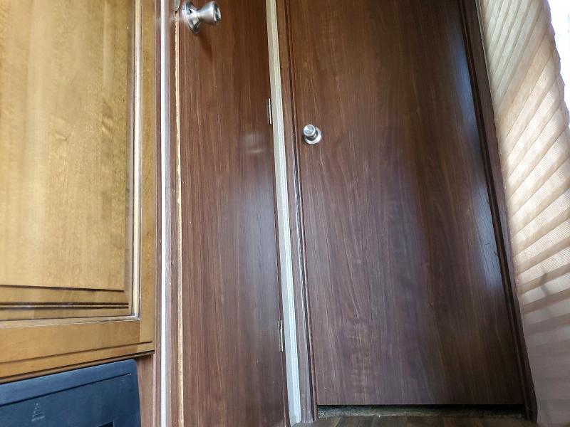 48279266 :رقم المزاد ، 4YDF30526GA740861 vin ، 2016 Keystone Rv Recreational Vehicle (rv) مزاد بيع
