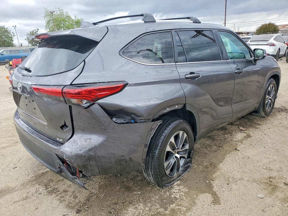 Aukcja sprzedaży 2023 Toyota Highlander, vin: 5TDKDRAH6PS524377, numer aukcji: 50831186