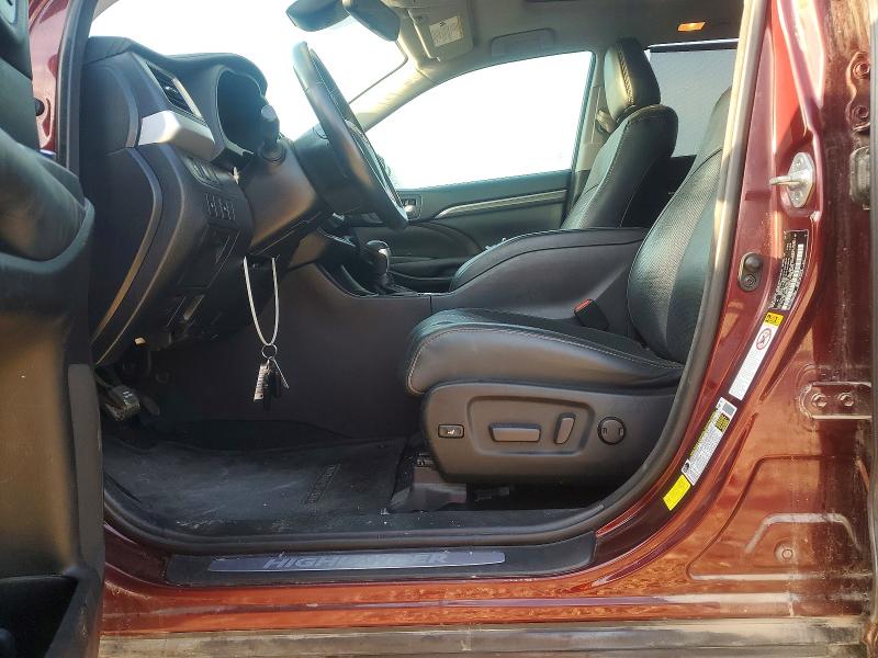 2018 Toyota Highlander მანქანა იყიდება აუქციონზე, vin: 5TDDZRFH3JS496550, აუქციონის ნომერი: 50828406