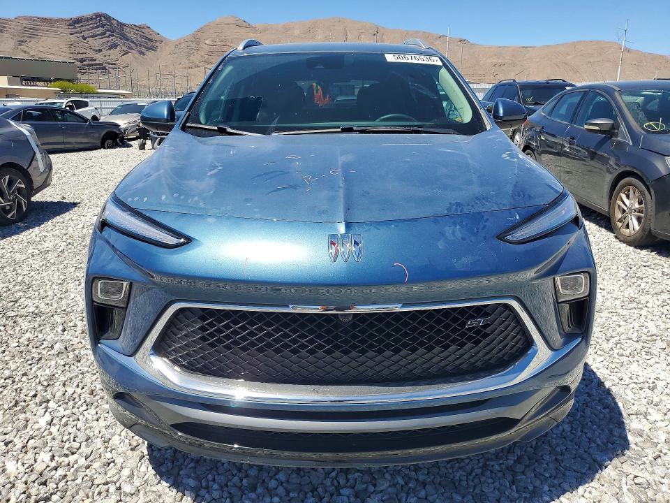 50676536 :رقم المزاد ، KL4AMDSL3SB107116 vin ، 2025 Buick Encore Gx مزاد بيع