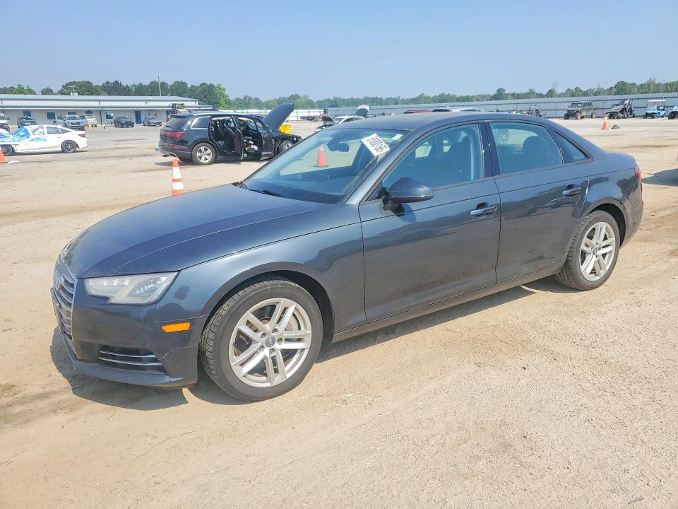 51000166 :رقم المزاد ، WAUANAF41HN036233 vin ، 2017 Audi A4 مزاد بيع