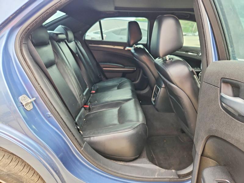 50878506 :رقم المزاد ، 2C3CA6CT5BH564846 vin ، 2011 Chrysler 300c مزاد بيع