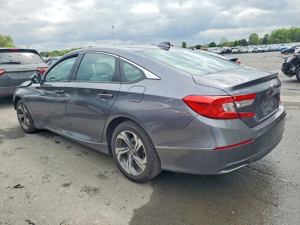 Продаж на аукціоні авто 2018 Honda Accord, vin: 1HGCV1F44JA073884, номер лоту: 51474276