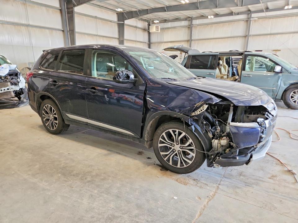 48516636 :رقم المزاد ، JA4AZ2A39HZ008467 vin ، 2017 Mitsubishi Outlander مزاد بيع
