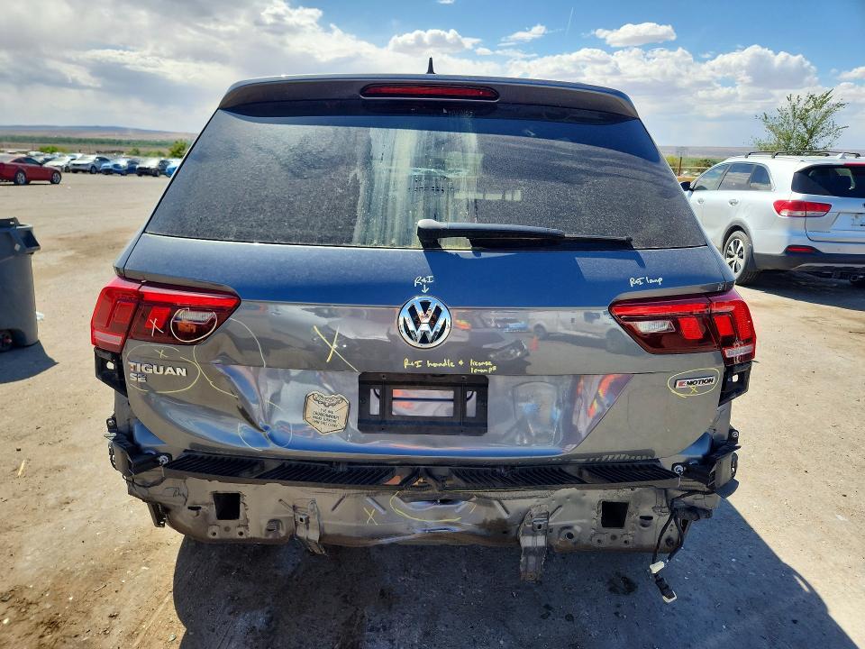 2021 Volkswagen Tiguan მანქანა იყიდება აუქციონზე, vin: 3VV2B7AX2MM081577, აუქციონის ნომერი: 47374166