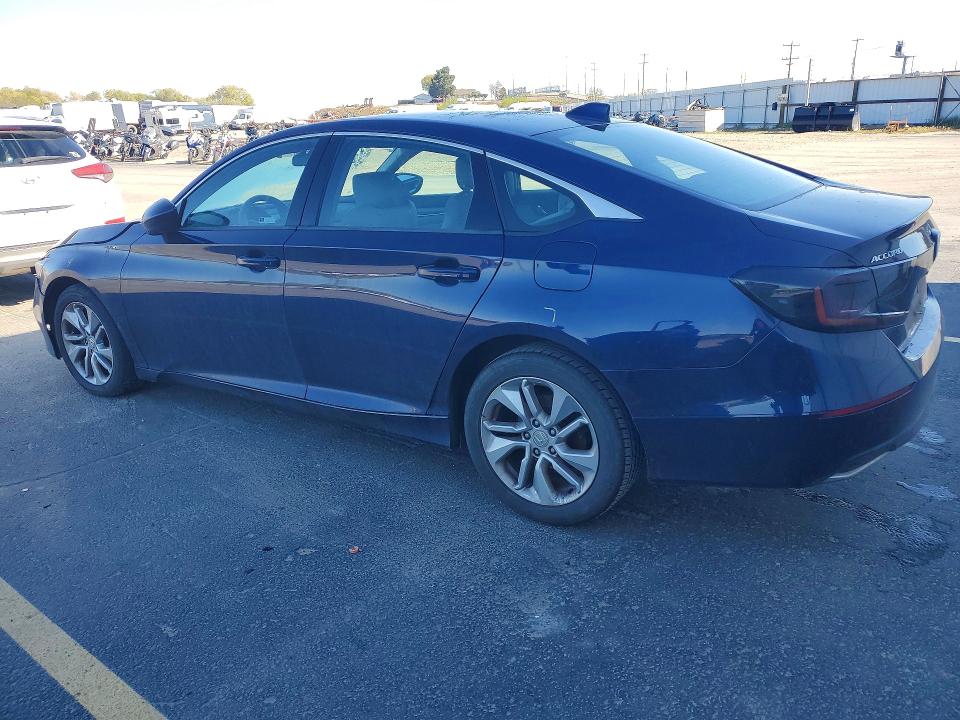 2018 Honda Accord მანქანა იყიდება აუქციონზე, vin: 1HGCV1F17JA194141, აუქციონის ნომერი: 49978976