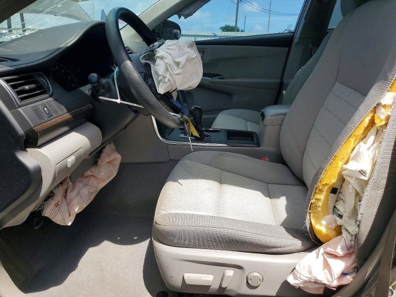 51033996 :رقم المزاد ، 4T4BF1FK7FR478246 vin ، 2015 Toyota Camry مزاد بيع