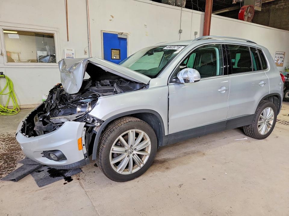 Продажа на аукционе авто 2014 Volkswagen Tiguan, vin: WVGAV3AX7EW551920, номер лота: 49828716