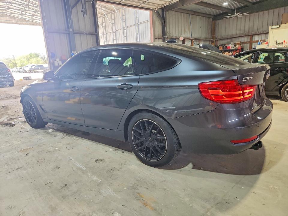 49623216 :رقم المزاد ، WBA3X5C55FD561967 vin ، 2015 Bmw 328 مزاد بيع