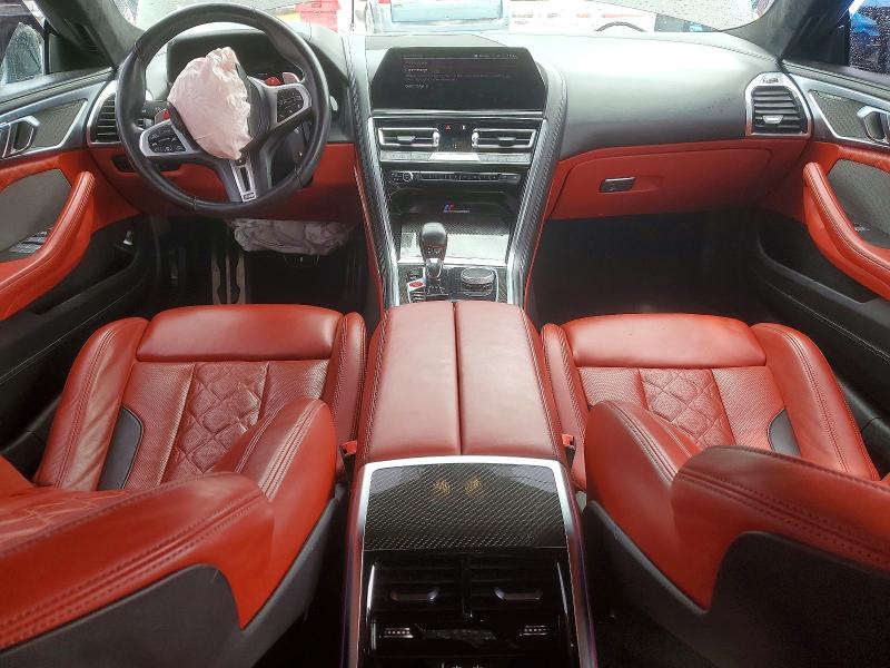 49313646 :رقم المزاد ، WBSGV0C03NCH18297 vin ، 2022 Bmw M8 مزاد بيع