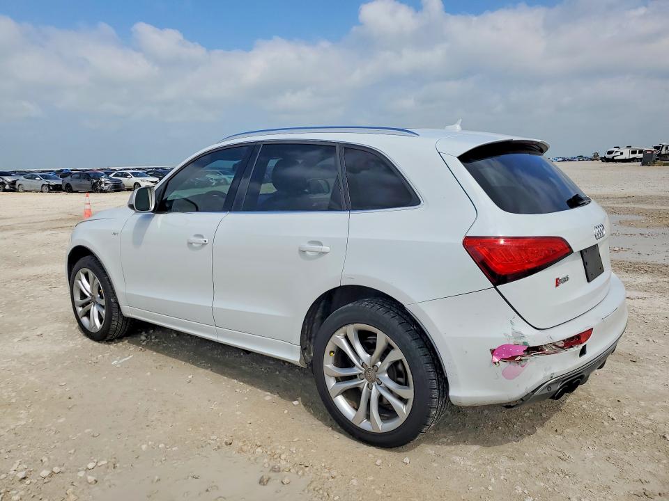 51077666 :رقم المزاد ، WA1CGAFP9EA058865 vin ، 2014 Audi Sq5 مزاد بيع