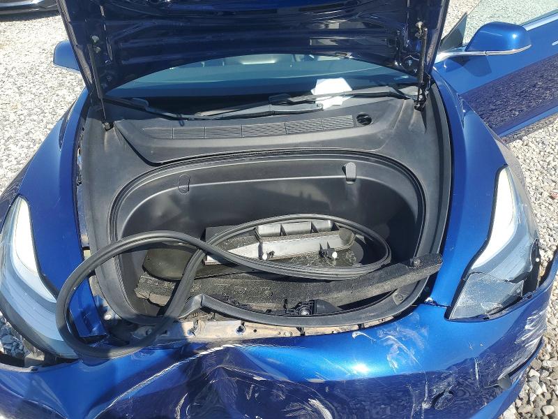 49180196 :رقم المزاد ، 5YJ3E1EA3KF311528 vin ، 2019 Tesla Model 3 مزاد بيع