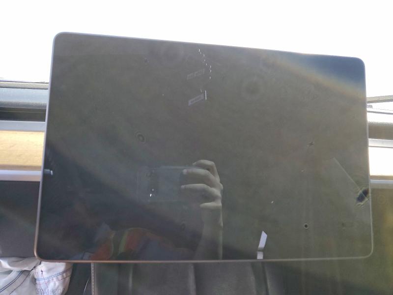 48806486 :رقم المزاد ، 5YJYGAEE0MF216852 vin ، 2021 Tesla Model Y مزاد بيع