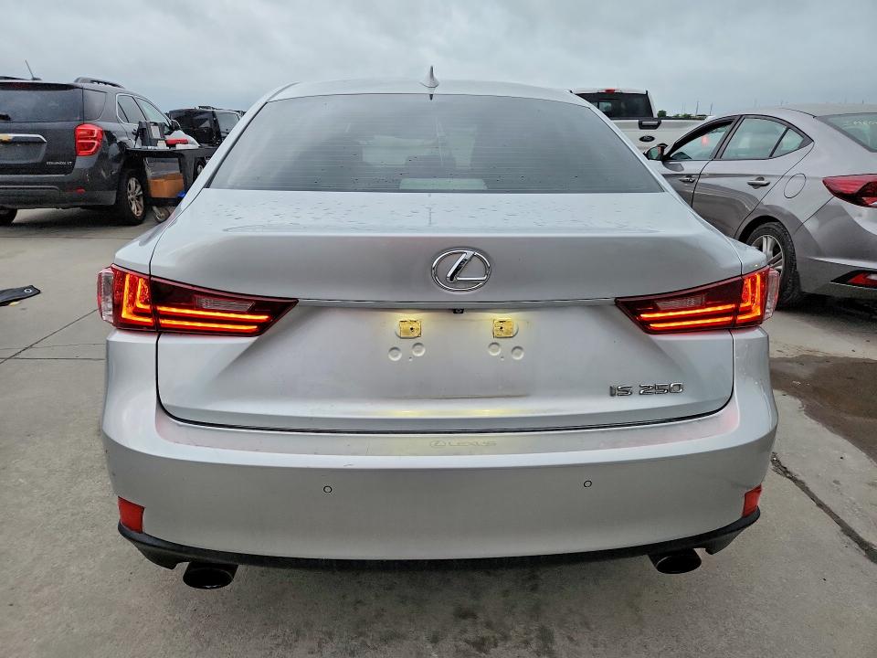 2014 Lexus Is მანქანა იყიდება აუქციონზე, vin: JTHBF1D2XE5038661, აუქციონის ნომერი: 49669256