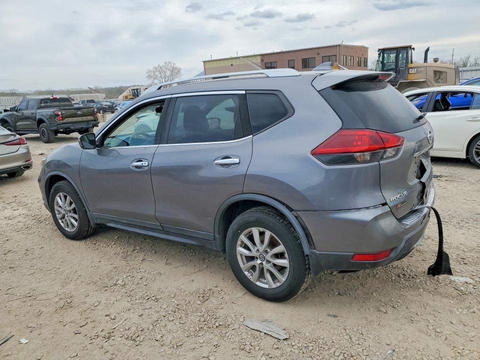 Продаж на аукціоні авто 2018 Nissan Rogue, vin: KNMAT2MV8JP622397, номер лоту: 49262686