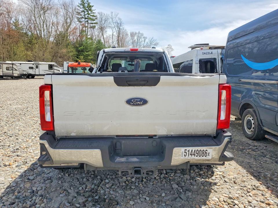 51449086 :رقم المزاد ، 1FT8W3DTXSED32492 vin ، 2025 Ford F350 مزاد بيع