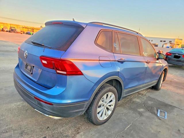 2020 Volkswagen Tiguan მანქანა იყიდება აუქციონზე, vin: 3VV1B7AXXLM072426, აუქციონის ნომერი: 48768866